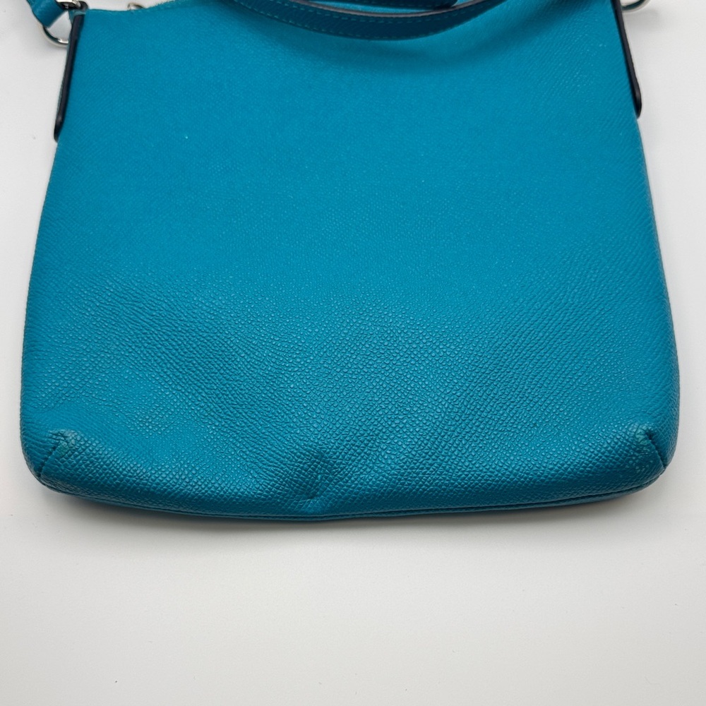 Coach Kitt Crossbody Bag Teal Pebbled Leather Adjustable Strap Small Purse - Picture 7 of 10